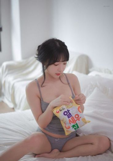 粉嫩玉足夹精脚交在线看_完整版电影在线观看
