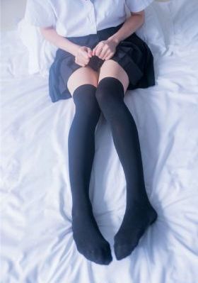 人妻免费久久久久久久了_蓝光神马影院在线