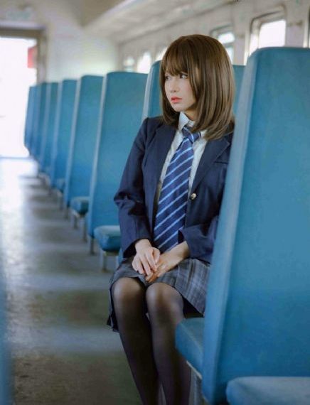 国产av剧情熟女制服老师_BD英语电影全集观看