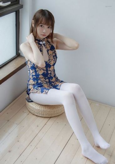 美女极度色诱视频国产下载_720在线播放