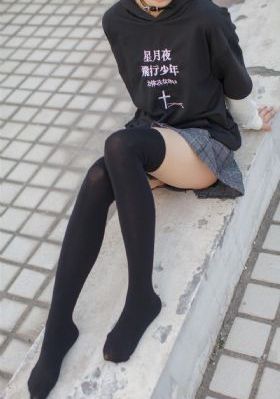 不卡的av在线播放_DVD高清免费观看